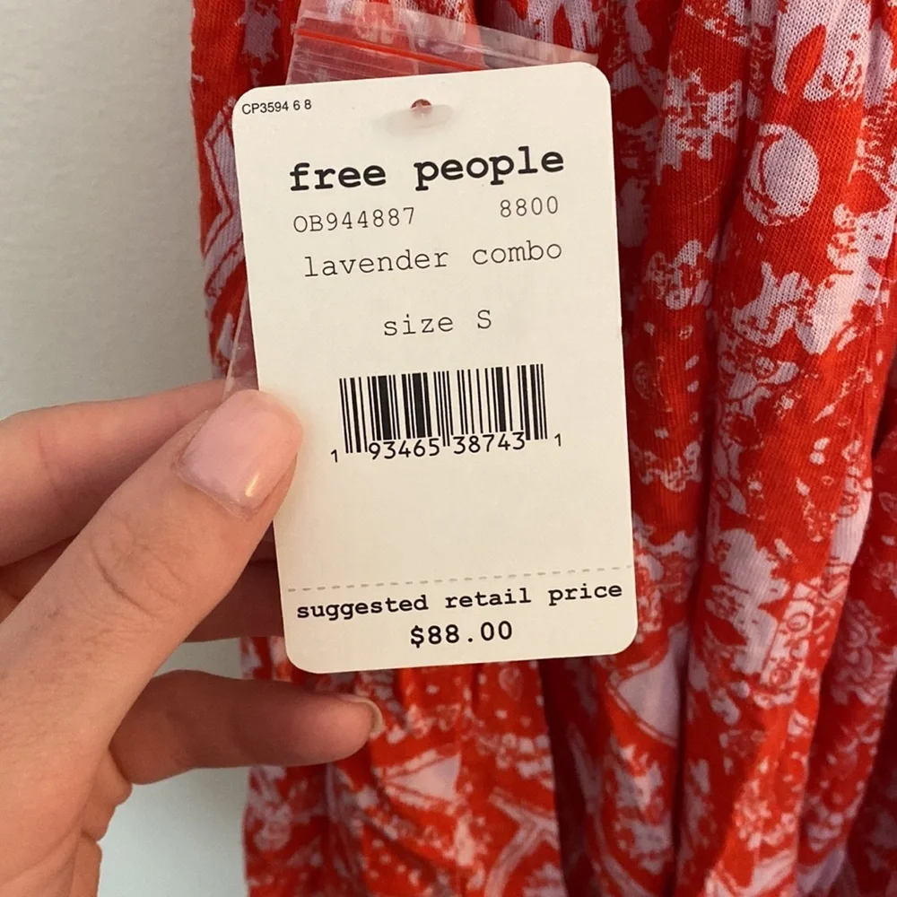Free People Flowy Tank Top! Small NWT​ - Picture 4 of 4